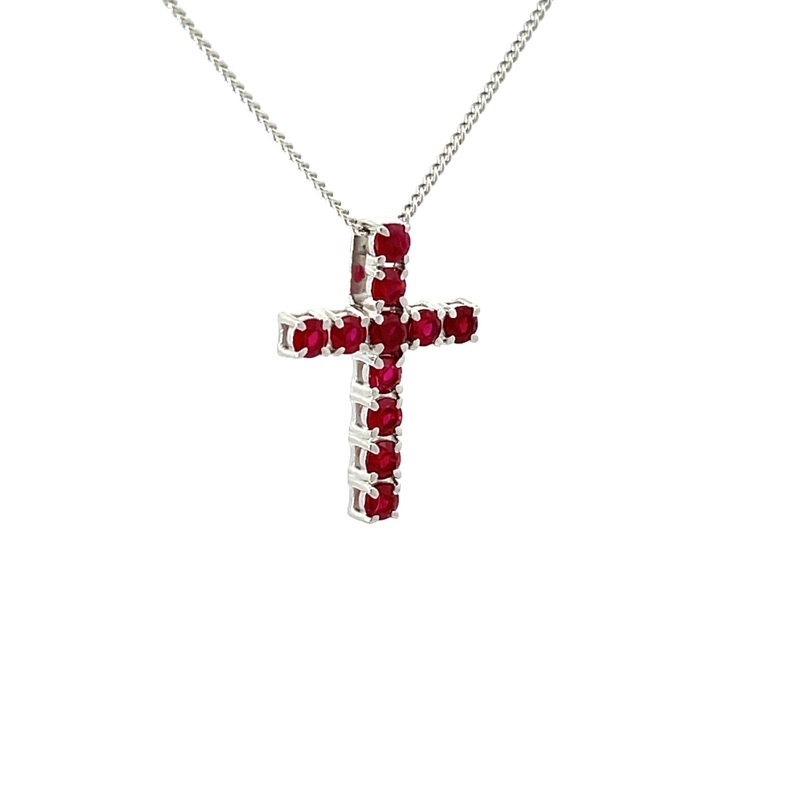 Kрест с рубинами