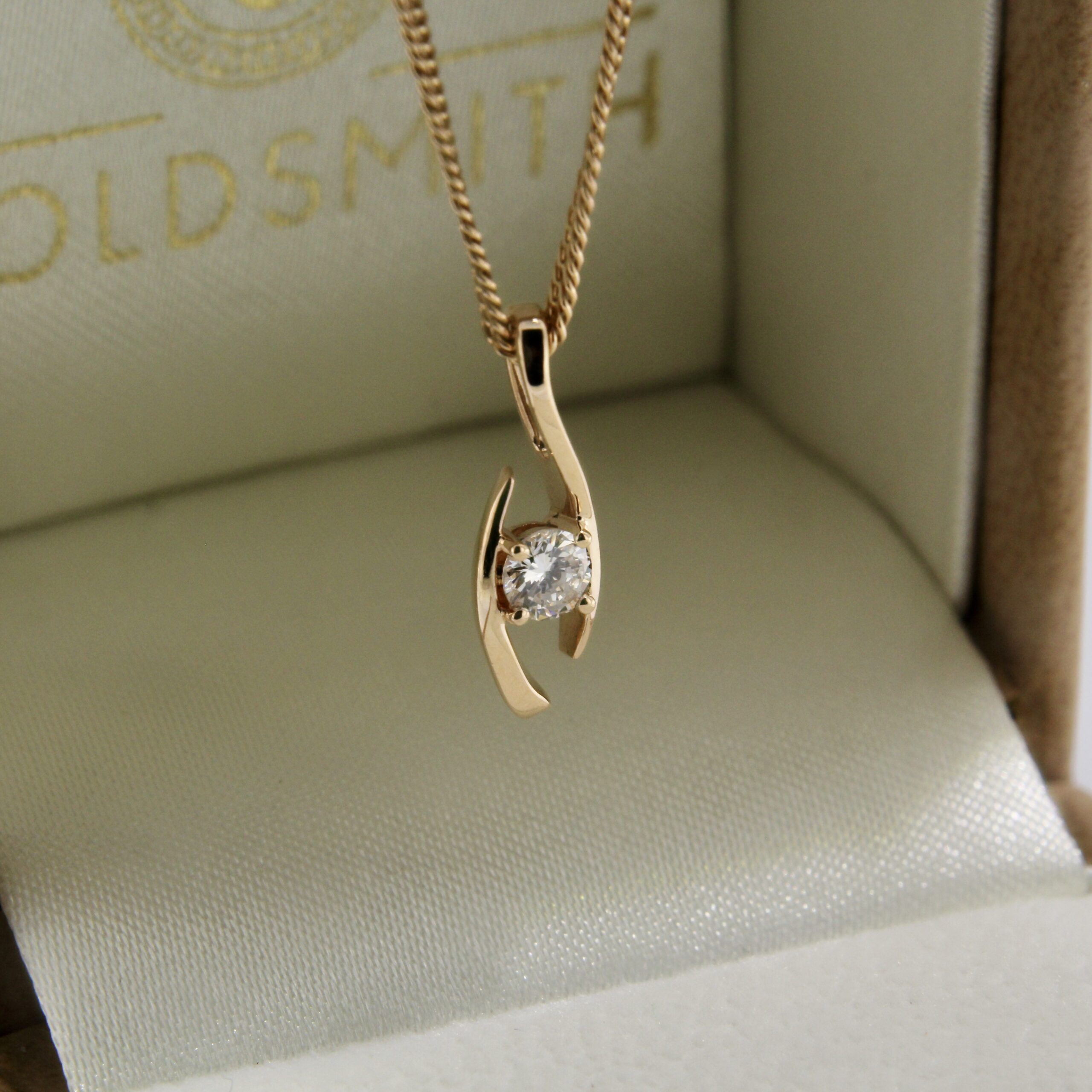 Diamond Gold Pendant