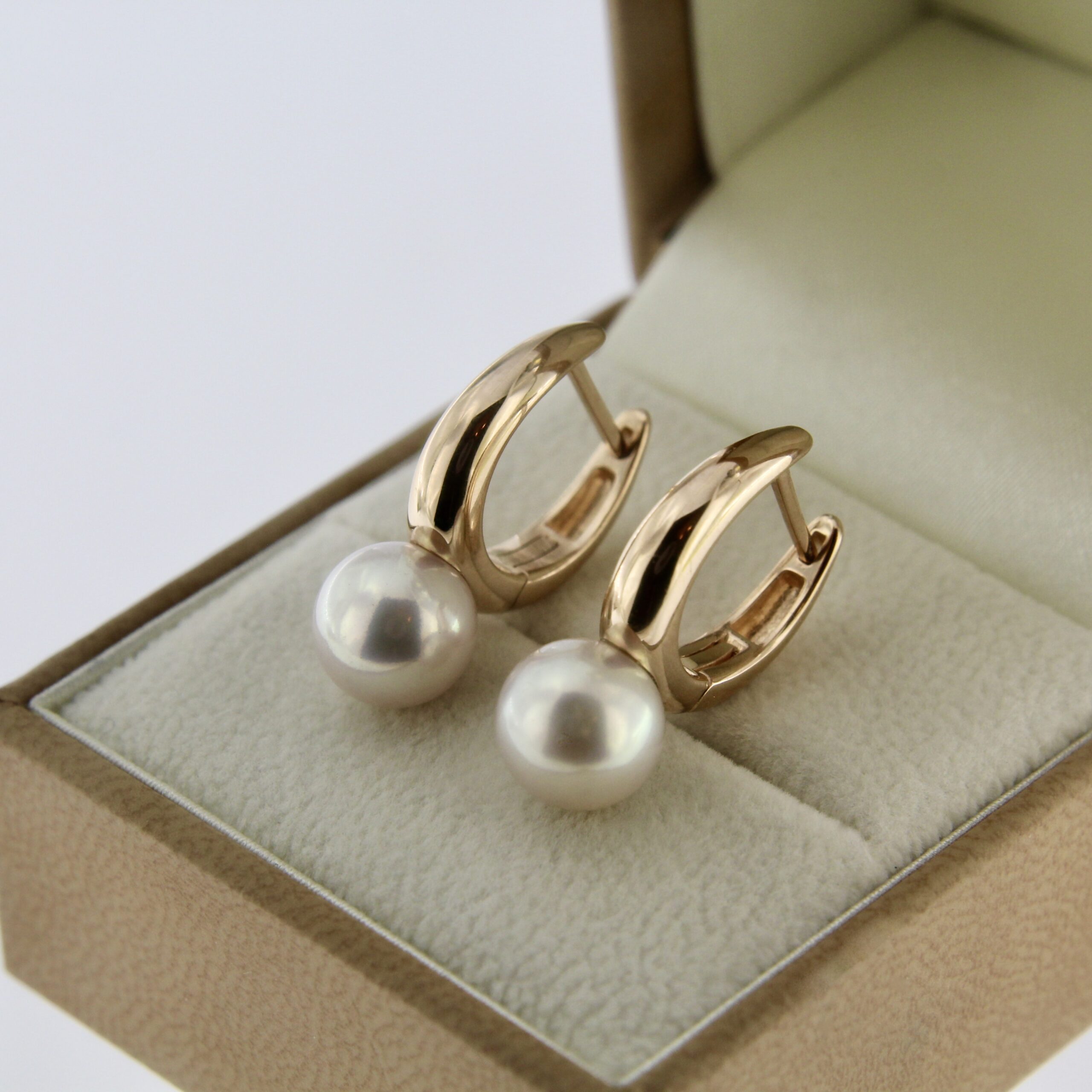 Pearl Gold Earrings