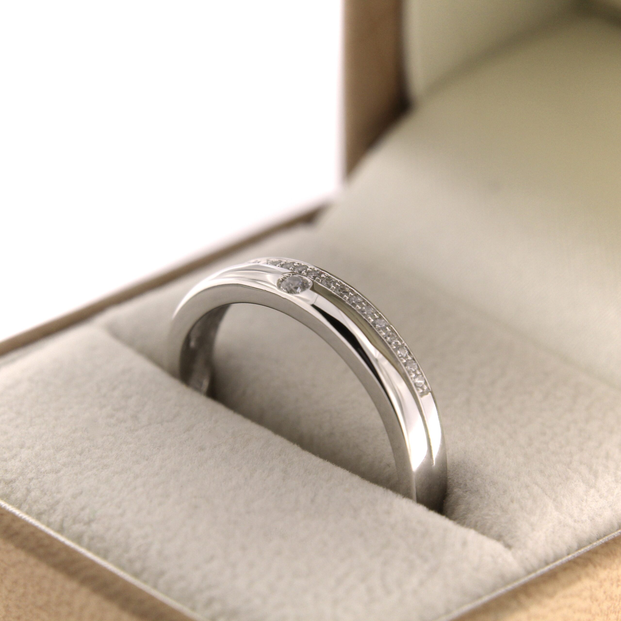 Серебряное кольцо