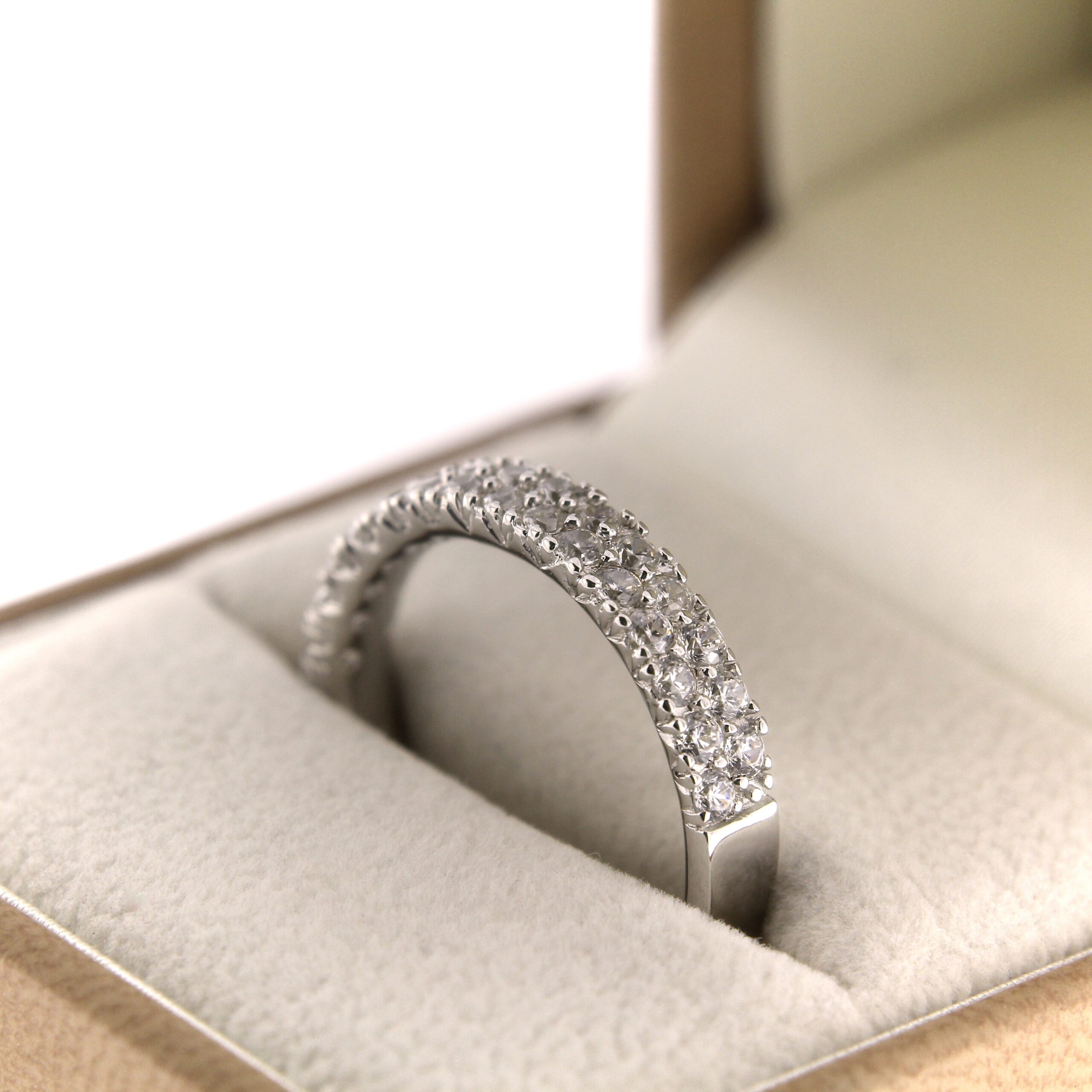 Серебряное кольцо