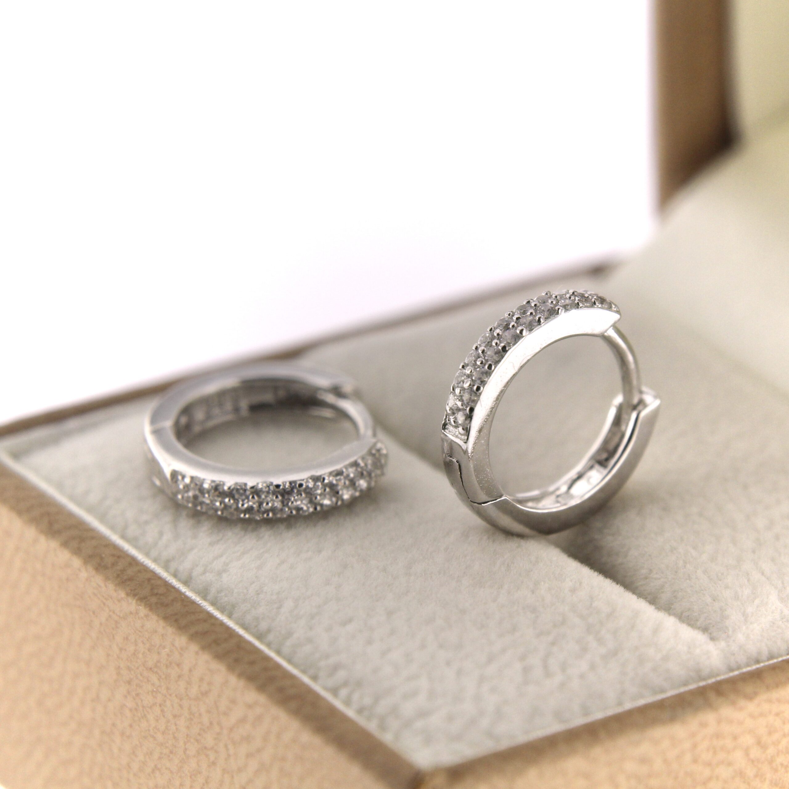 Серебряные серьги