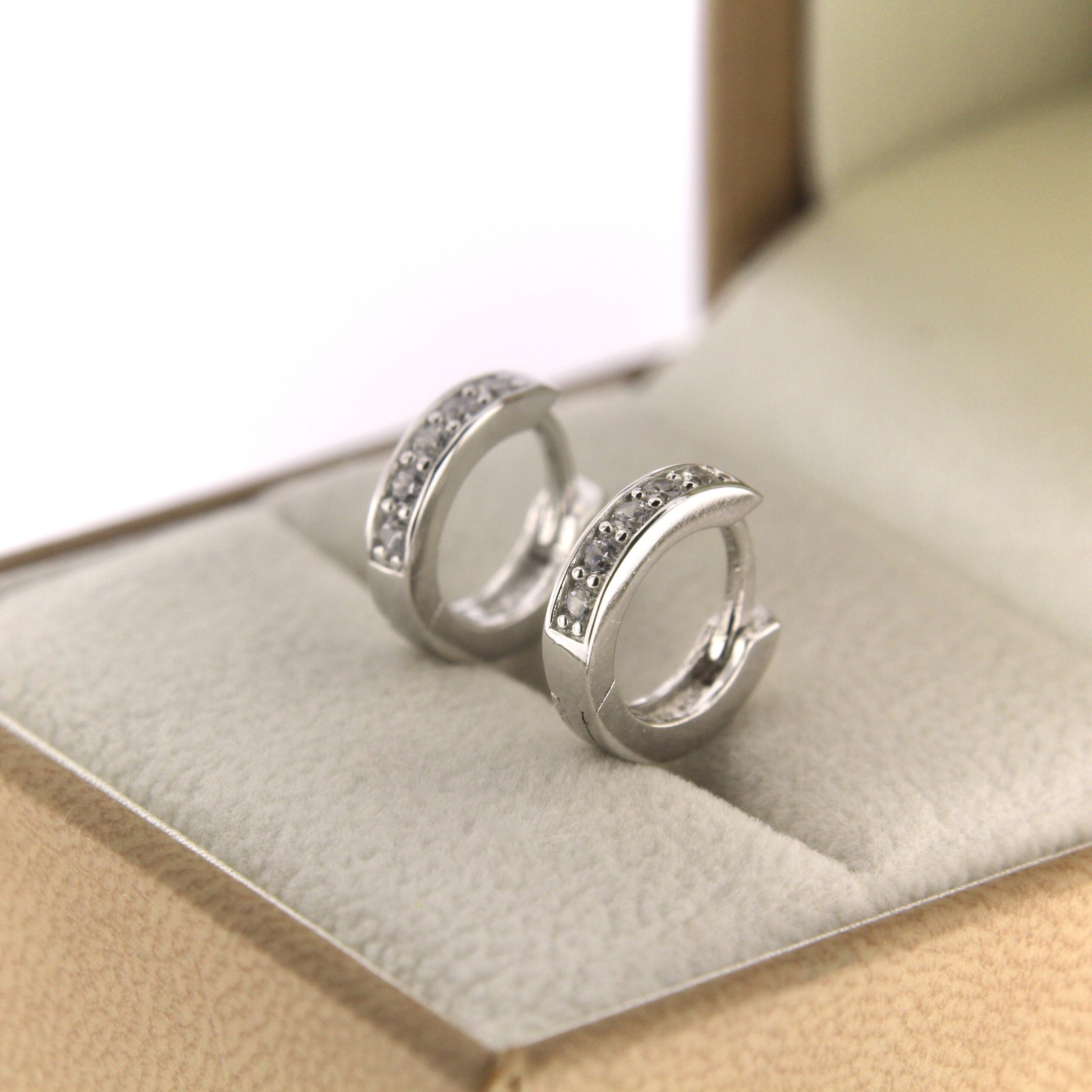 Серебряные серьги