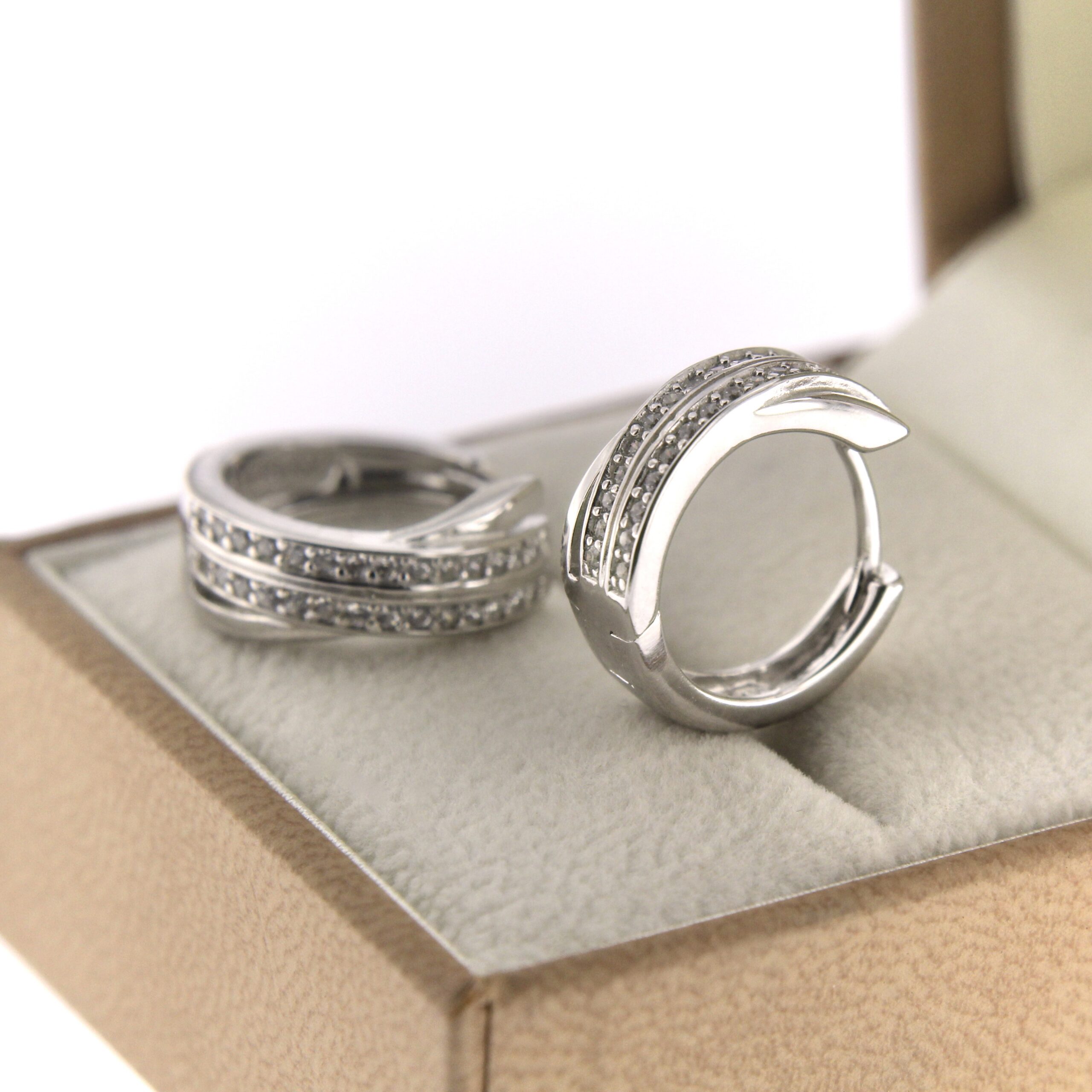 Серебряные серьги