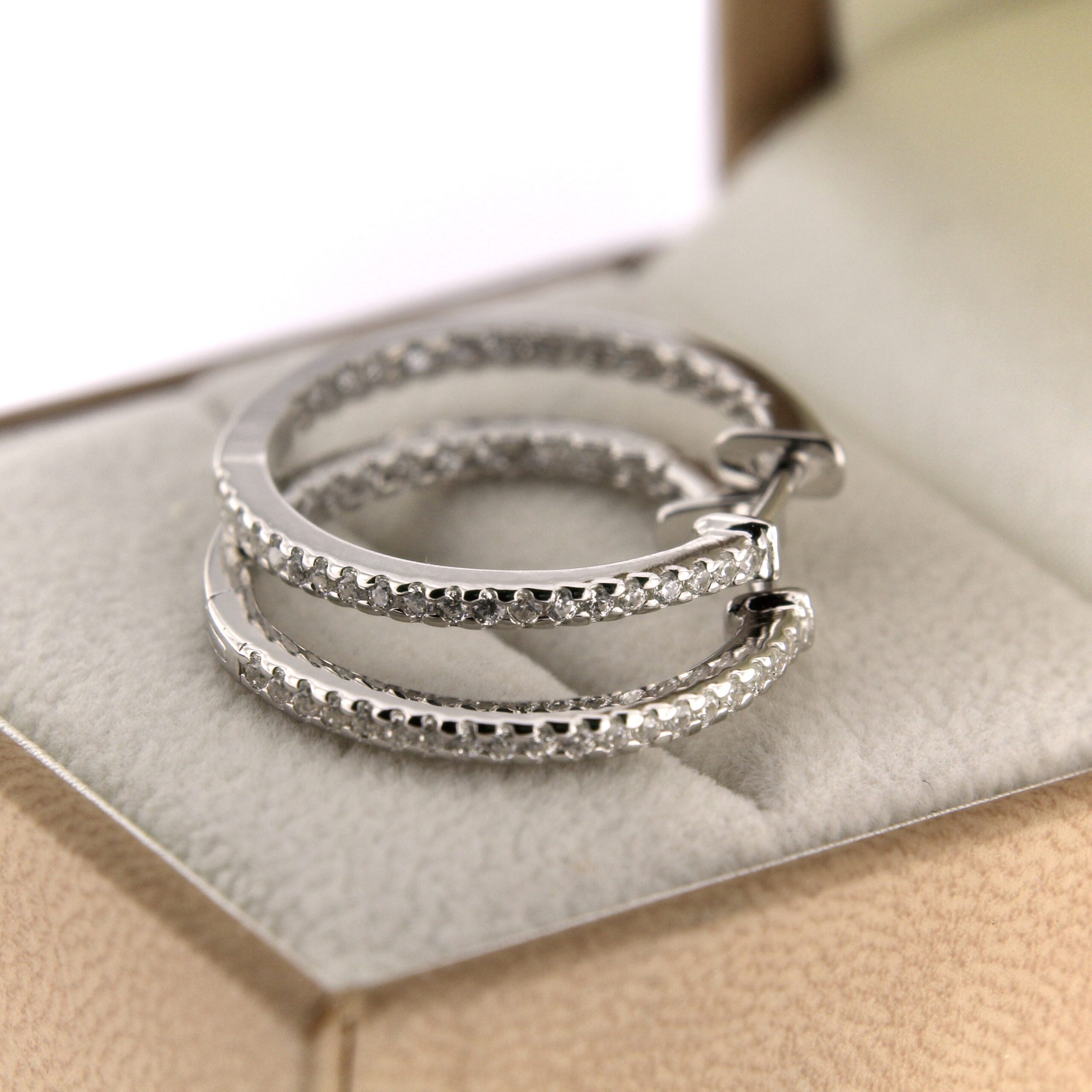 Серебряные серьги