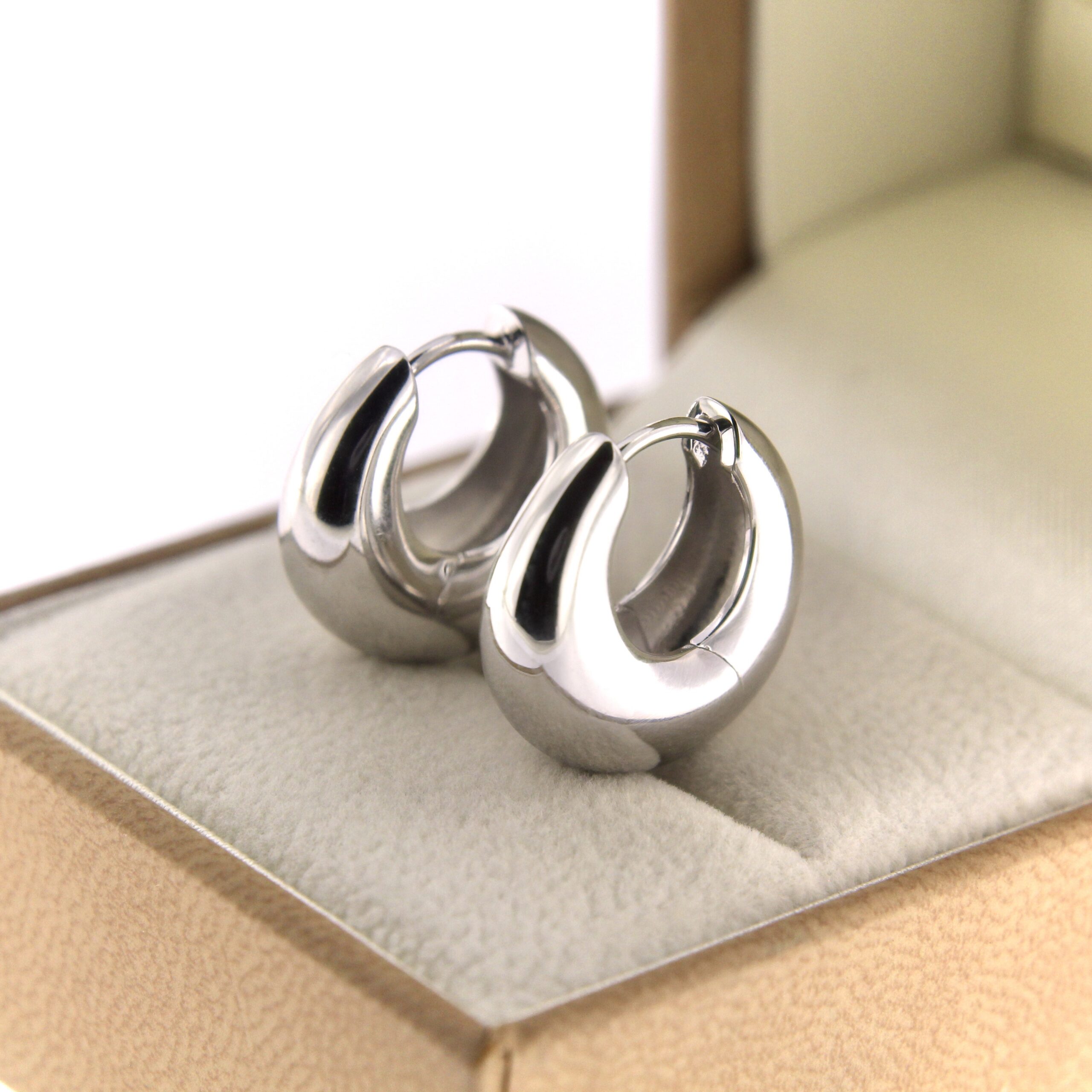 Серебряные серьги