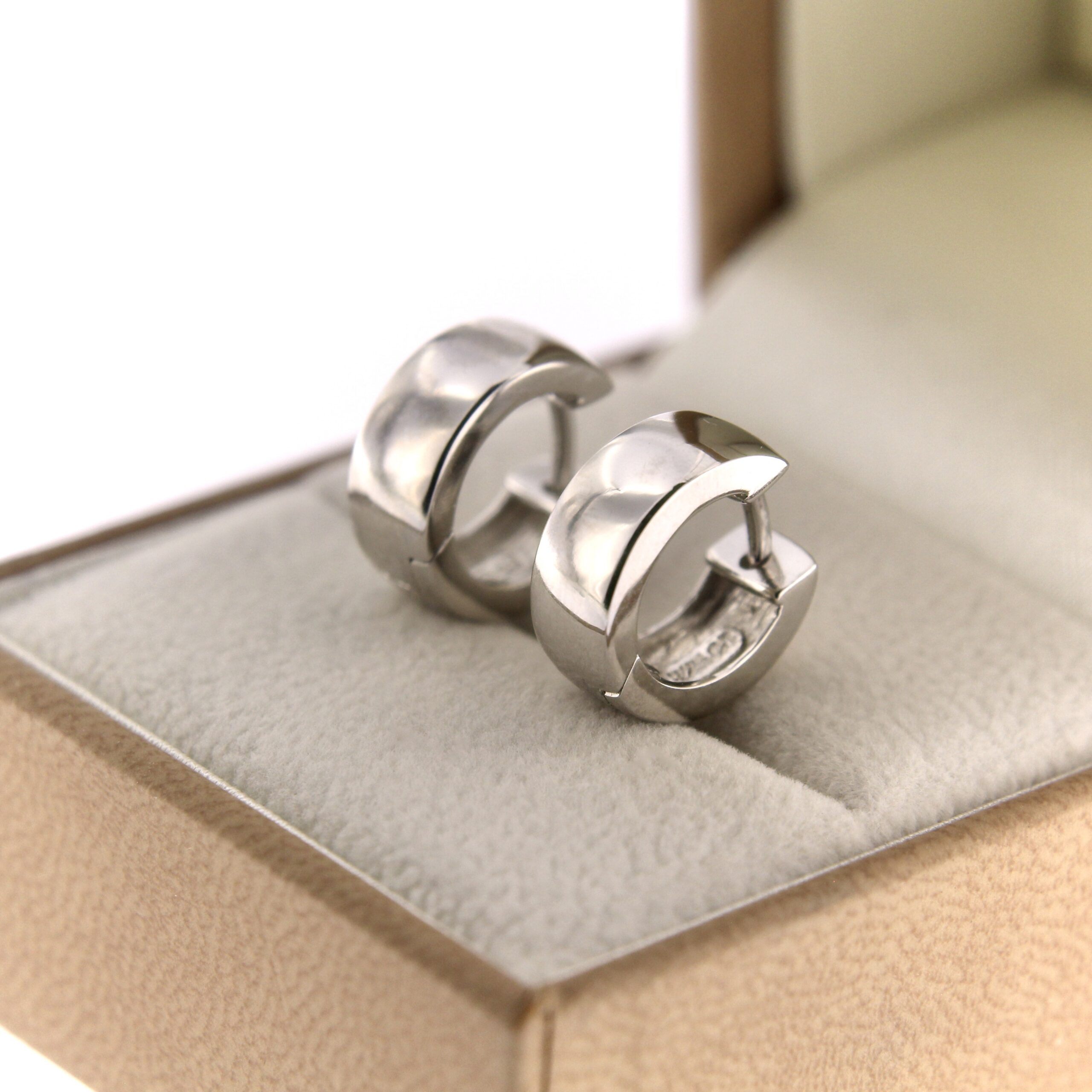 Серебряные серьги