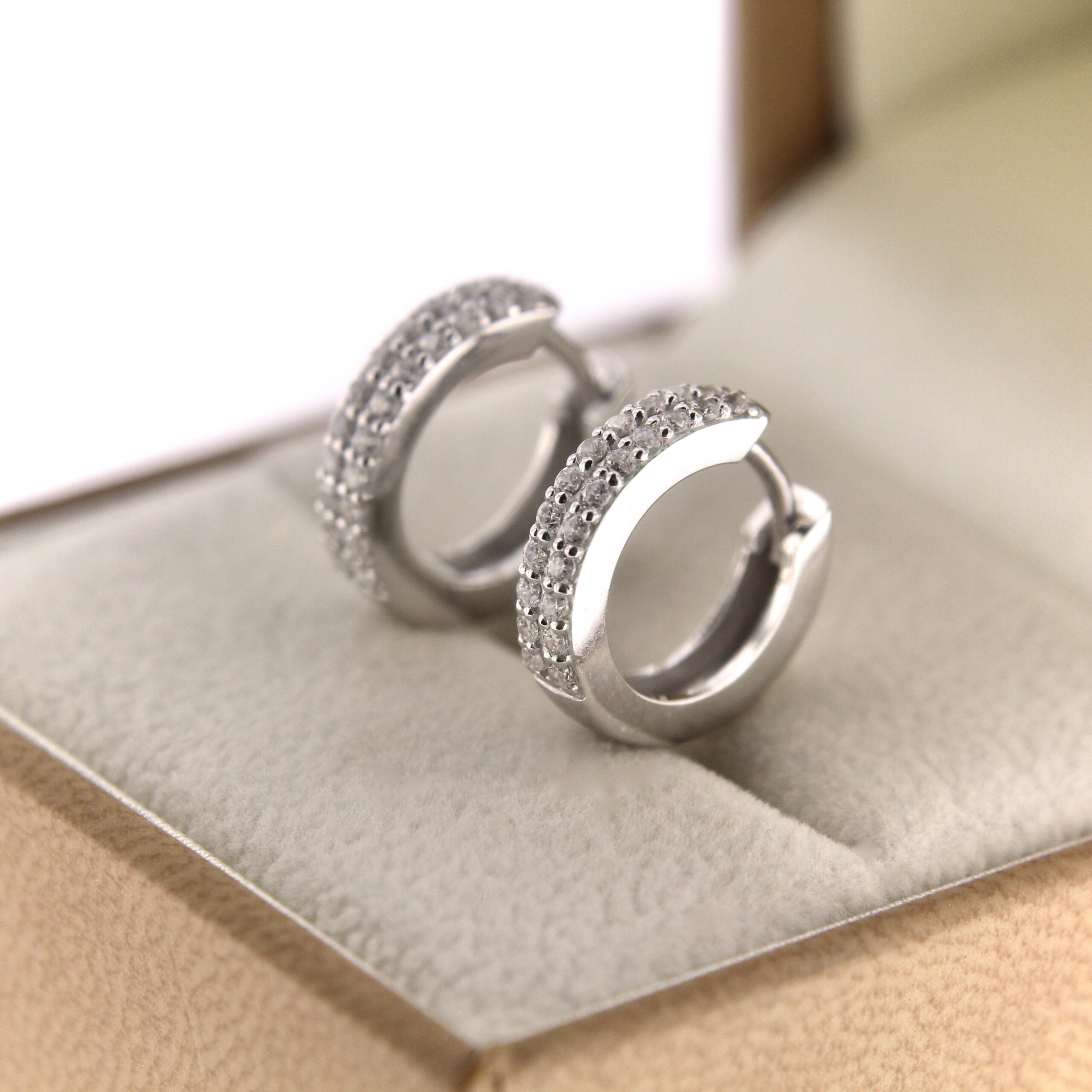 Серебряные серьги