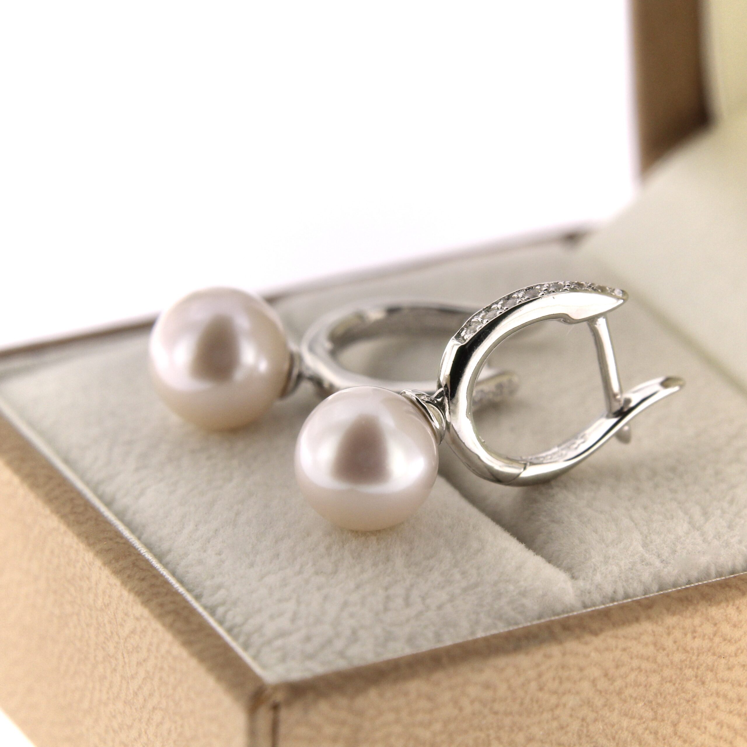 Hõbekõrvarõngad