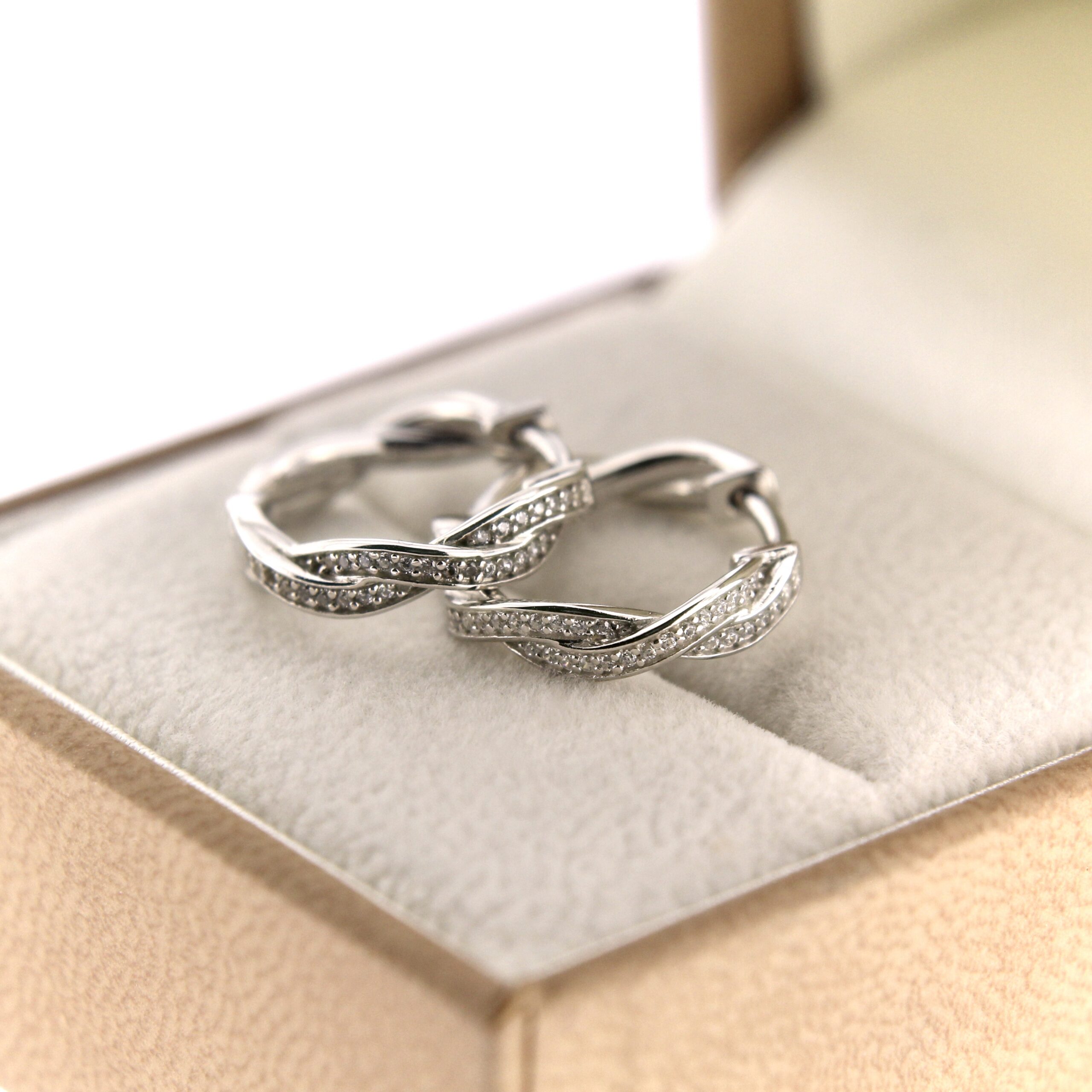 Серебряные серьги